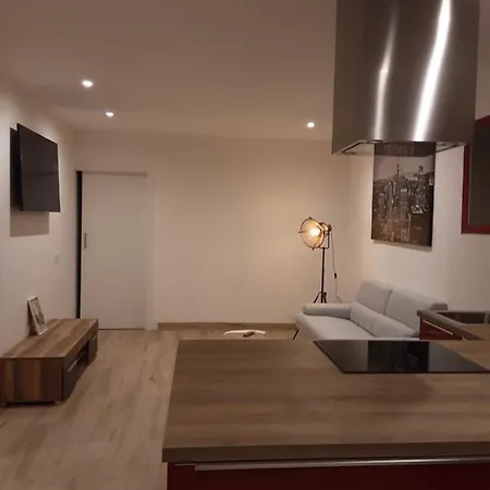Scaty Apartment